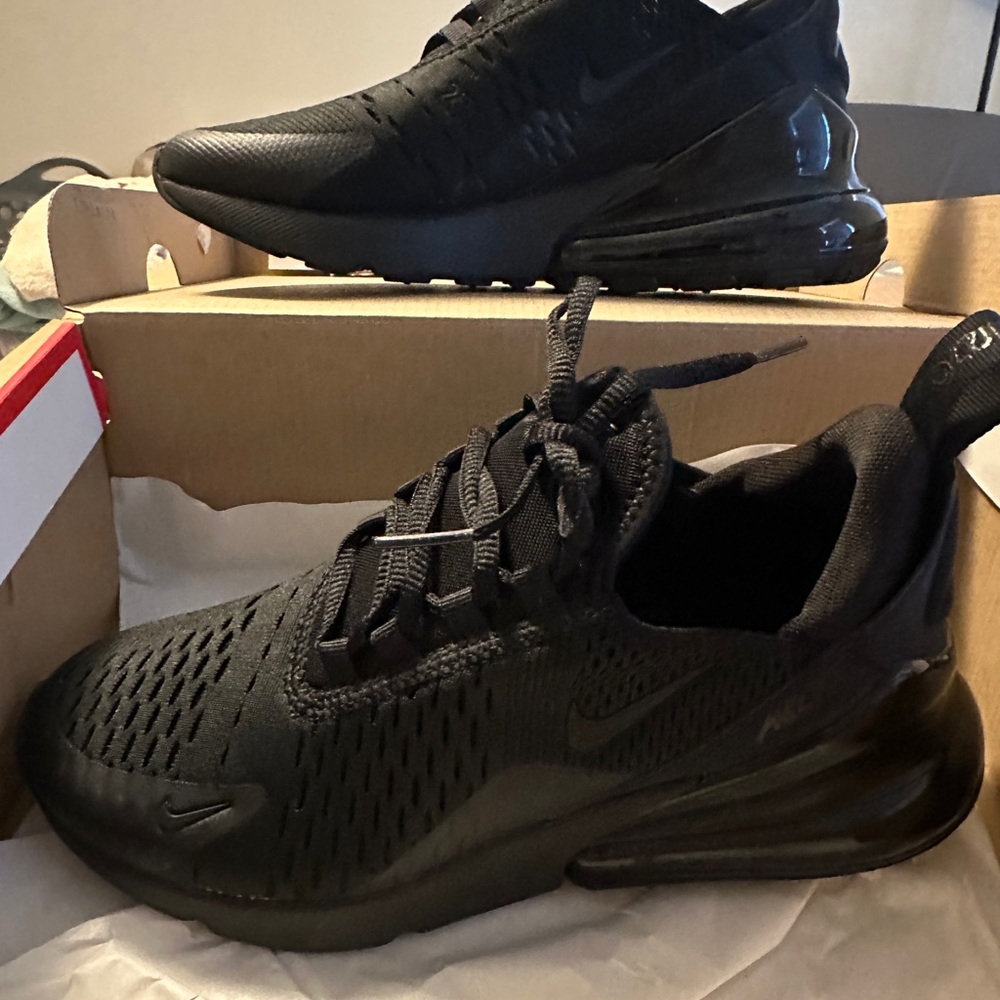 Nike Triple Black Air Max Sneakers